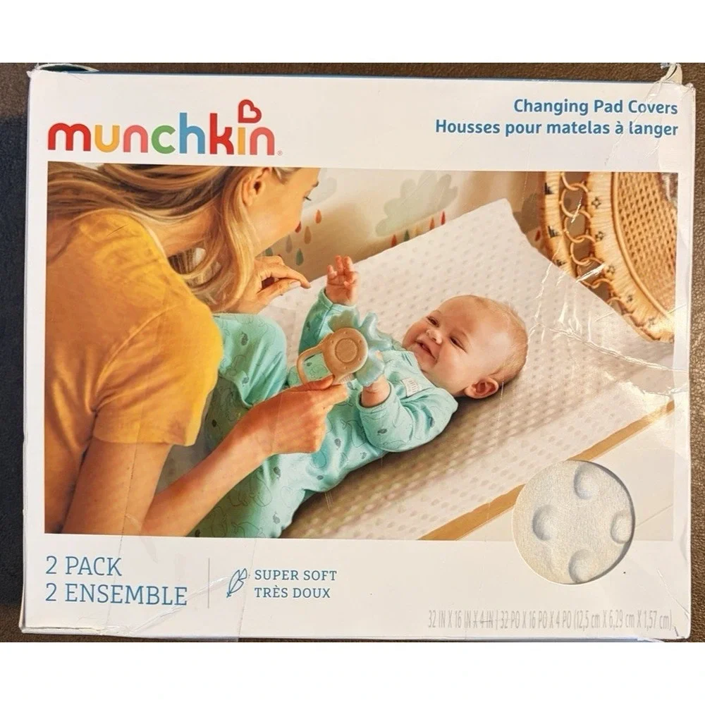 Munchkin Soft Diaper Changing Pad Covers - Warm White - 2pk - box is not perfect